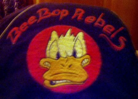 Bee Bop Rebels - Das Rückenzeichen