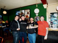 © Copyright by Bee Bop Rebels © by Bee Bop Rebels