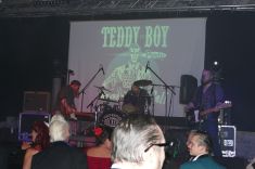 © Copyright by Bee Bop Rebels © by Bee Bop Rebels