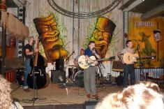 © Copyright by Bee Bop Rebels © by Bee Bop Rebels